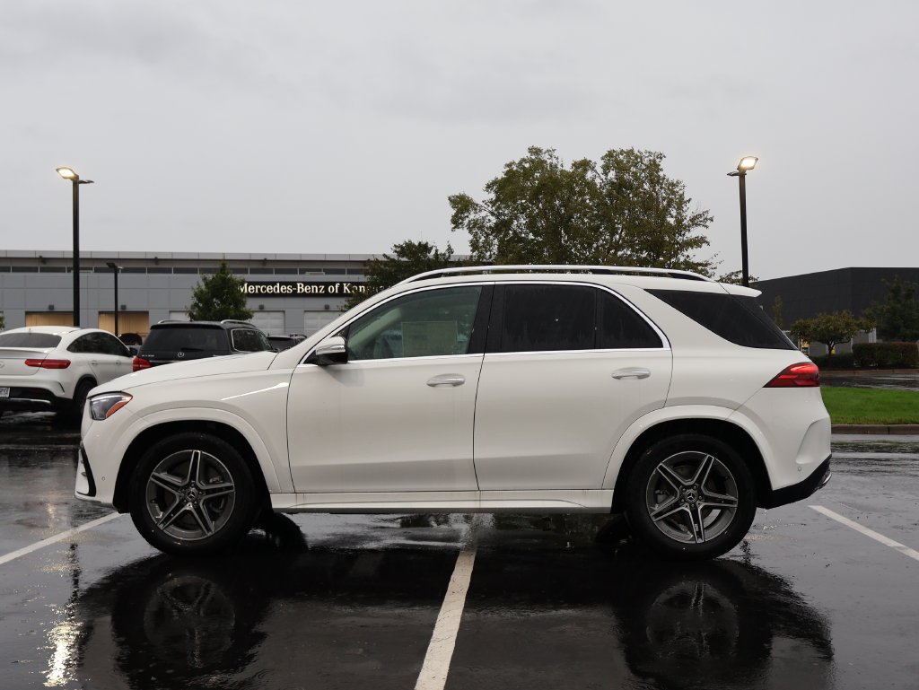 New 2026 Polar White Mercedes-Benz GLE 350 image 4
