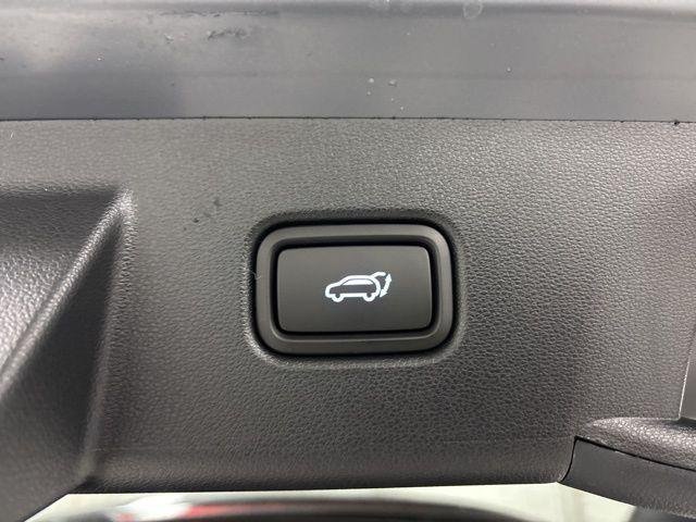 New 2026 Gray Hyundai SEL AWD image 28