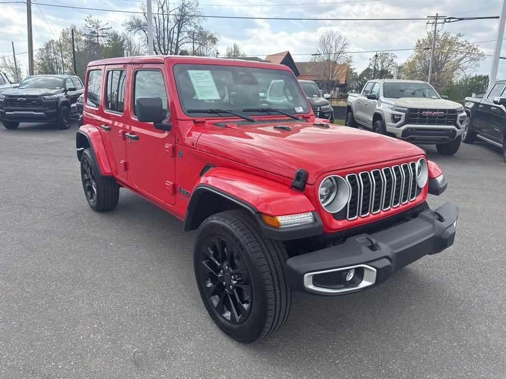 View vehicle photo 7