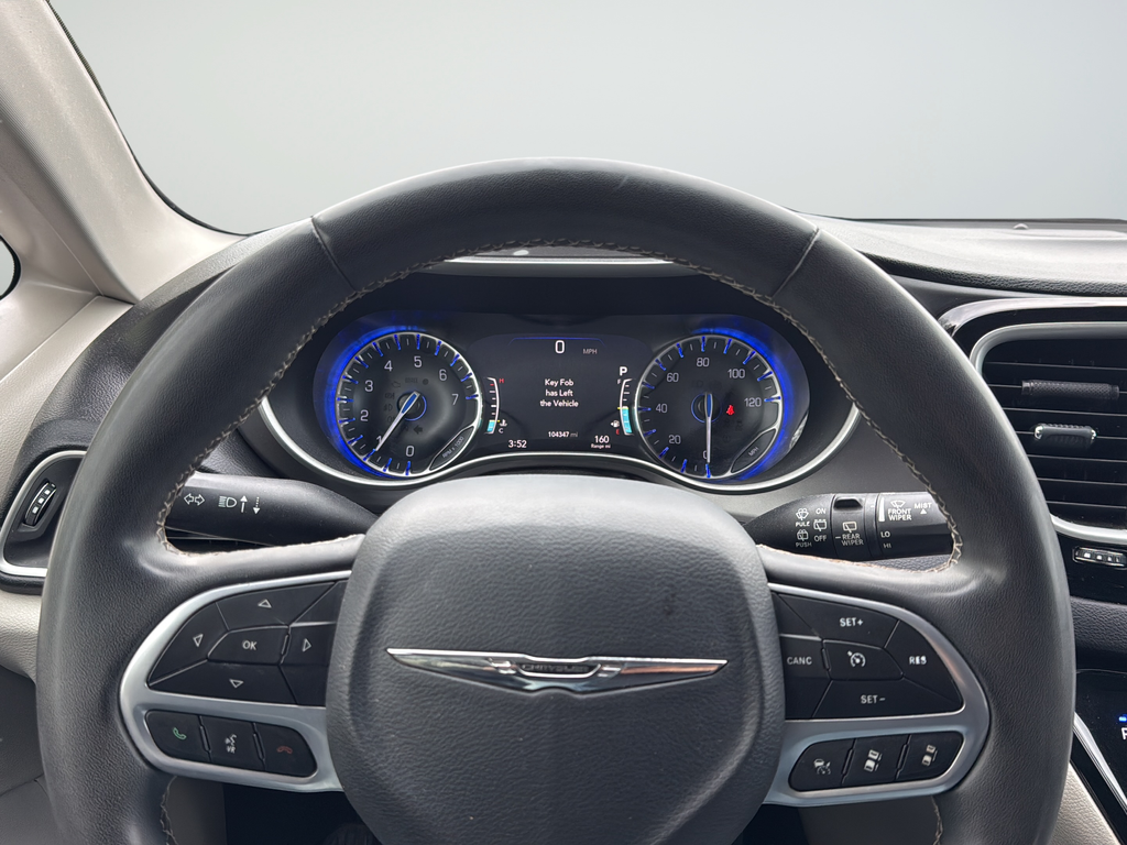 Used 2022 Gray Chrysler Touring L image 12