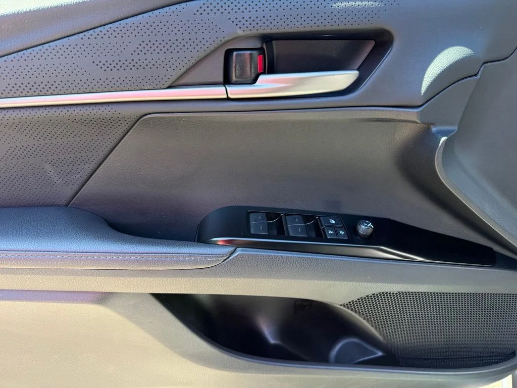 Used 2025  Toyota XSE image 15