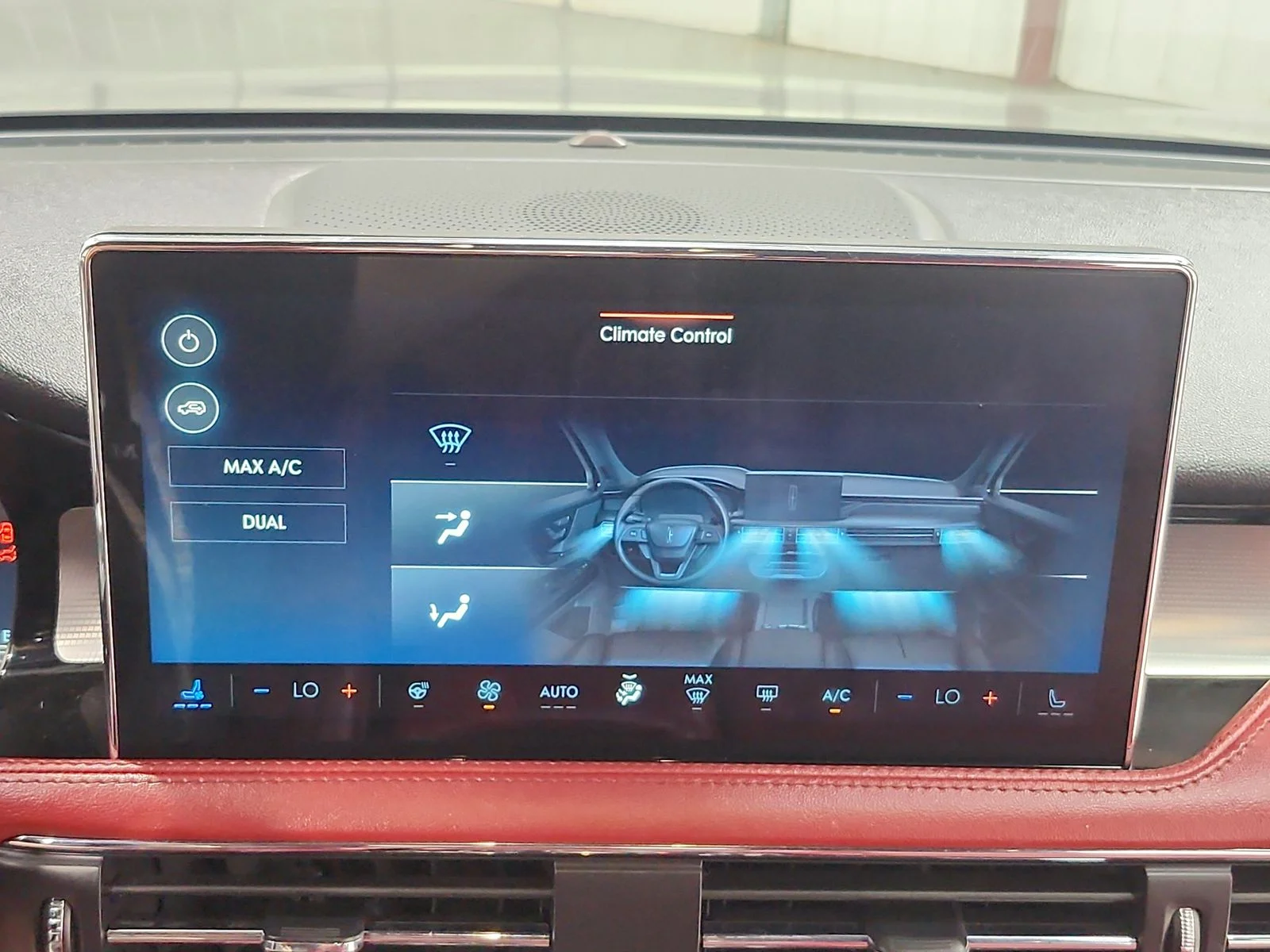 Used 2023 Metallic Lincoln Reserve image 36