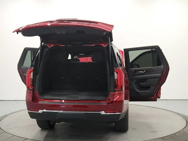 Used 2025 Volcanic Red Tintcoat GMC Elevation image 14