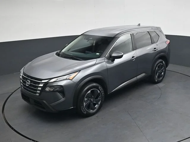 Used 2025 Gray Nissan SV image 28
