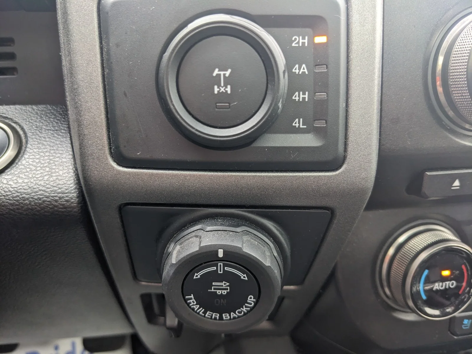 Used 2018 Magnetic Metallic Ford Raptor image 24