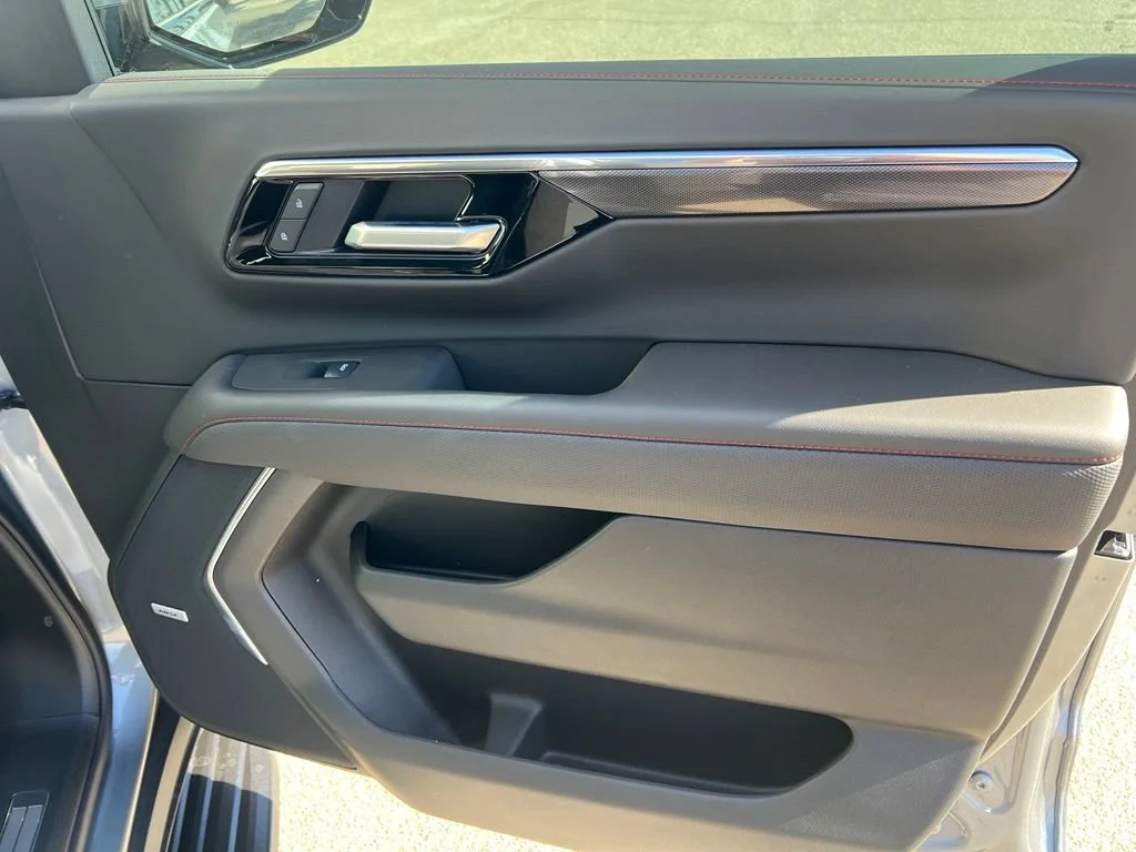 New 2026 Sterling Gray Metallic Chevrolet RST image 29