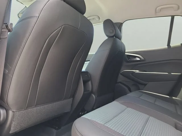 New 2026 Summit White Chevrolet LT image 10