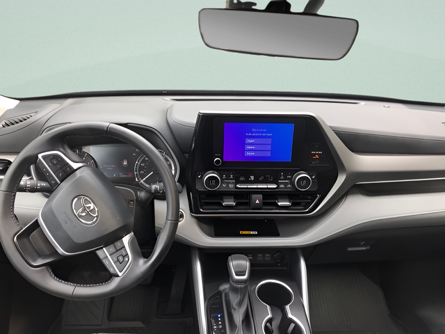 Certified Used 2024  Toyota XLE image 13