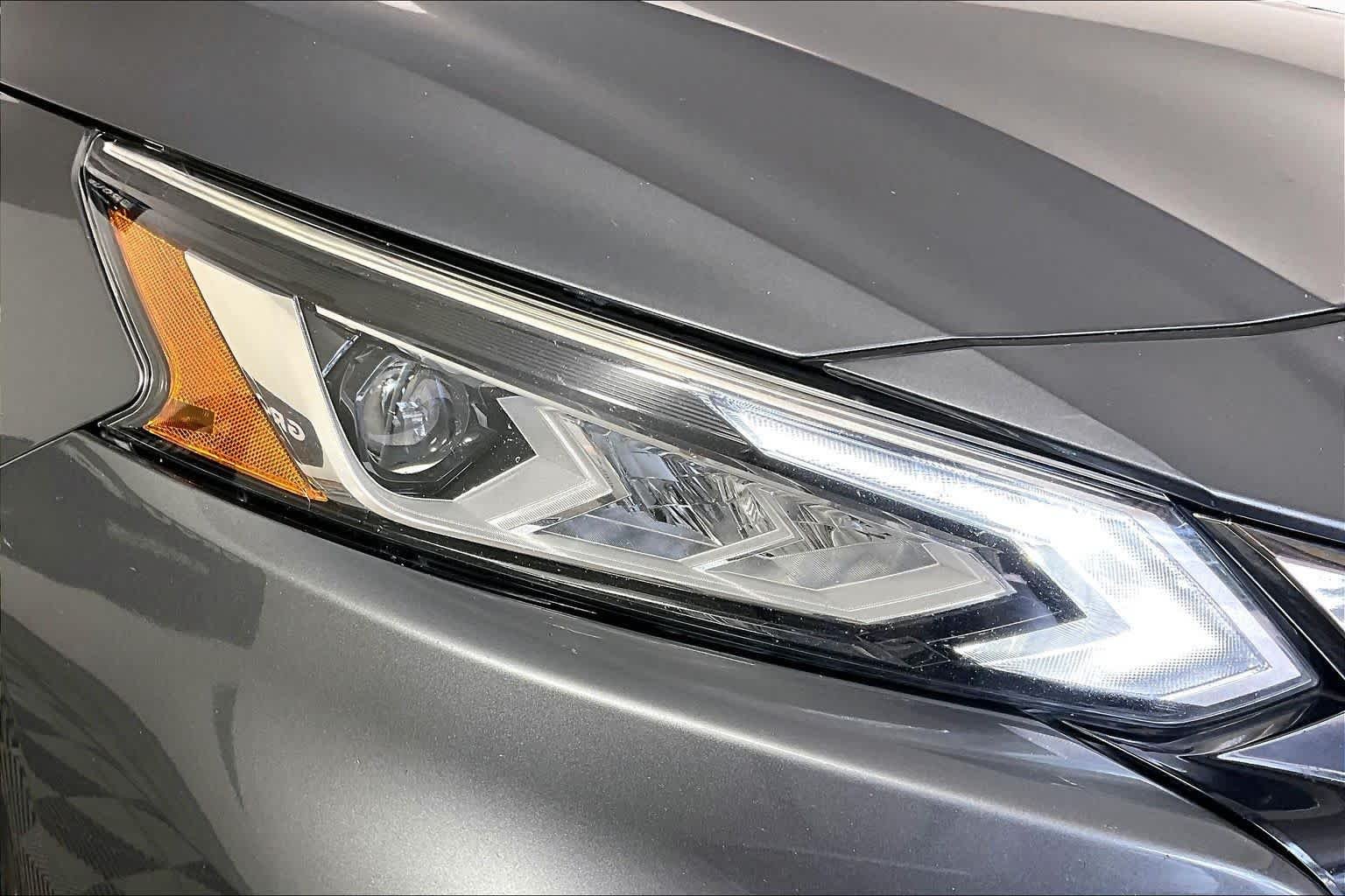 Used 2020 Gun Metallic Nissan 2.5 SR image 26