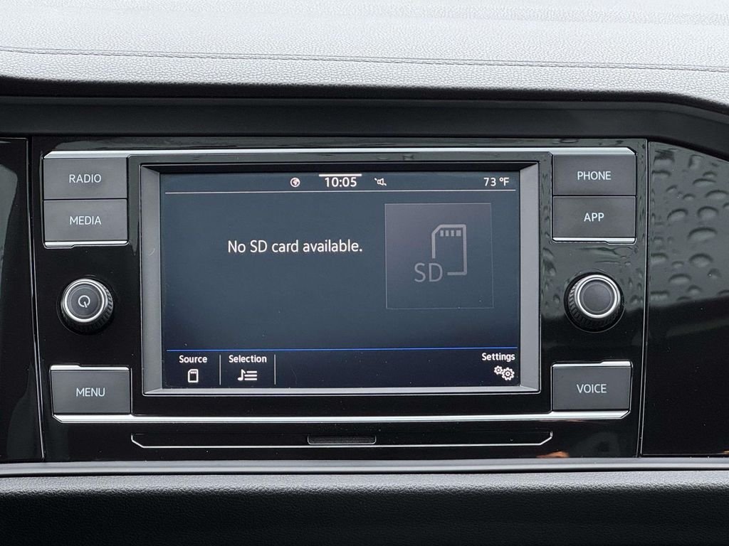 2021 Volkswagen Jetta SE - Photo 19