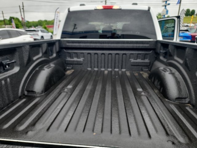 Used 2022 White Ford XL image 22