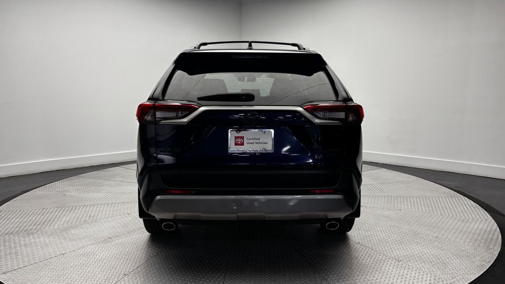 Used 2023  Toyota Limited image 33