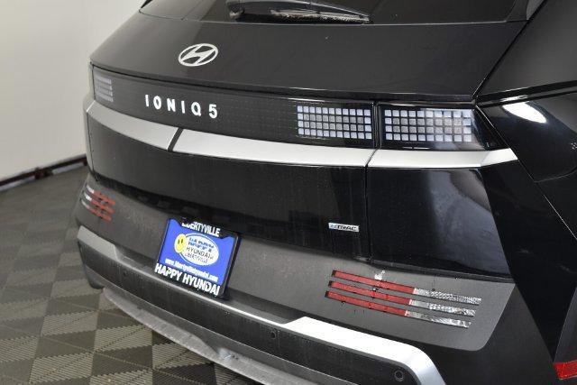 New 2026 Black Hyundai SE image 47