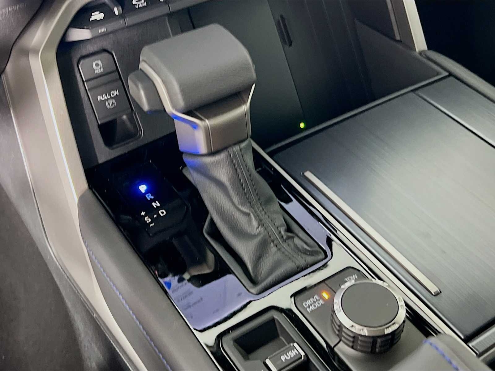 2026 Toyota Tundra — photo 12
