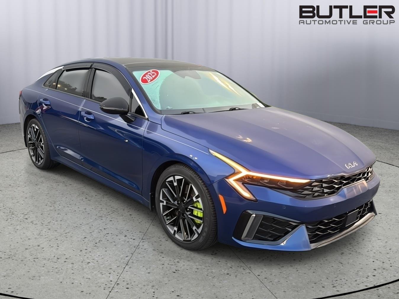 Used 2025 Yacht Blue Kia GT image 8