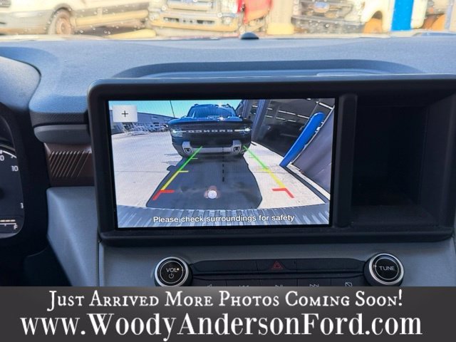 Used 2022 Blue Ford Lariat image 13