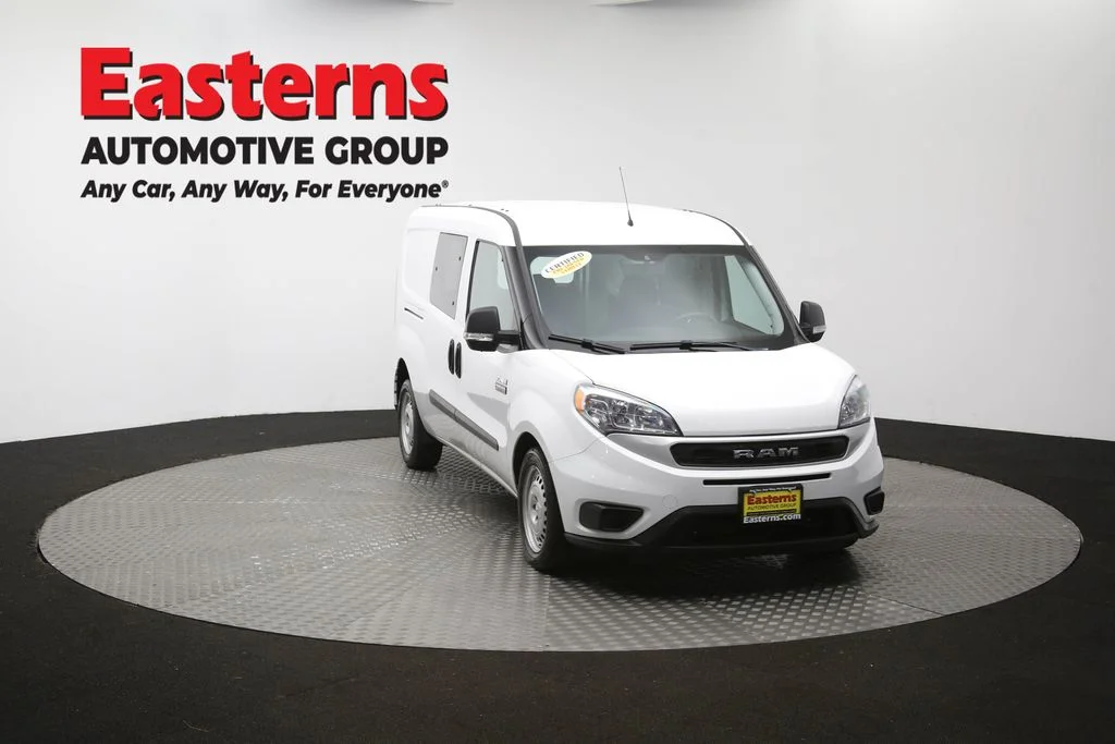 Used 2022 White Ram Base image 50