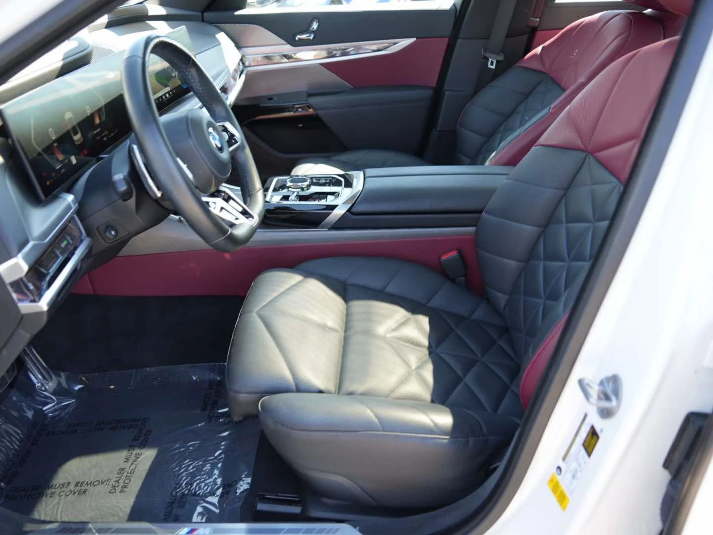 Used 2023 Alpine White BMW 740i Sedan image 16