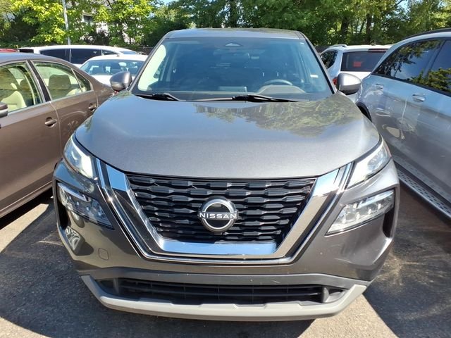 Used 2023 Gray Nissan SV image 3