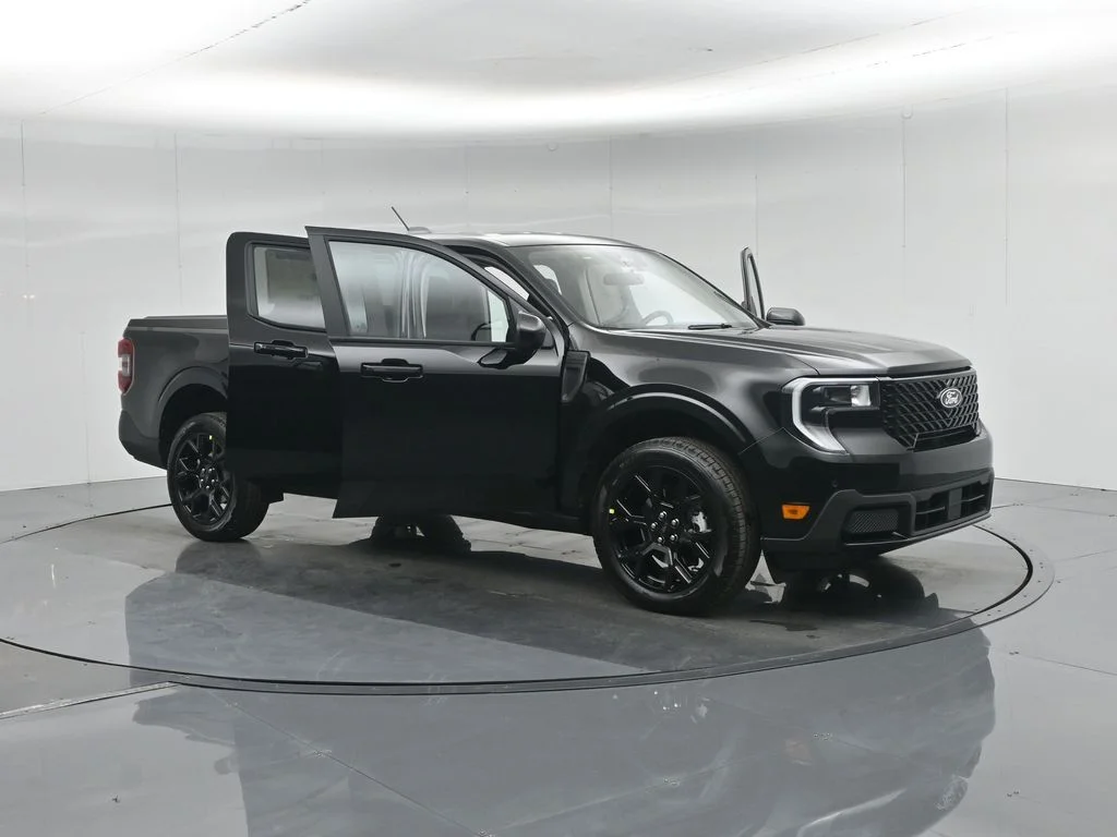 New 2026 Shadow Black Ford Lariat image 32