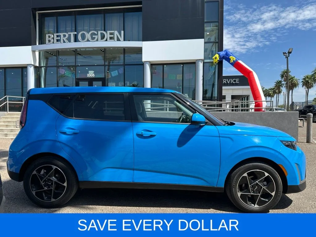 Used 2025 Blue Kia EX image 3
