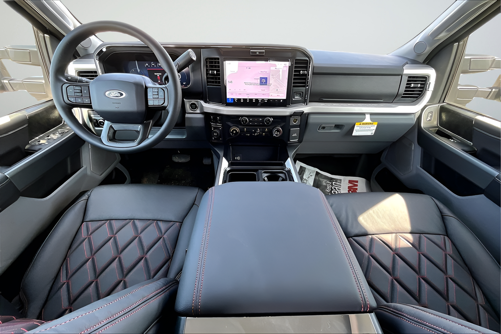 2025 Ford F-250 Super Duty XLT - Photo 6