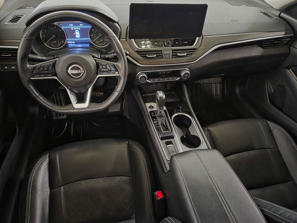 Used 2023 White Nissan 2.5 SL image 18
