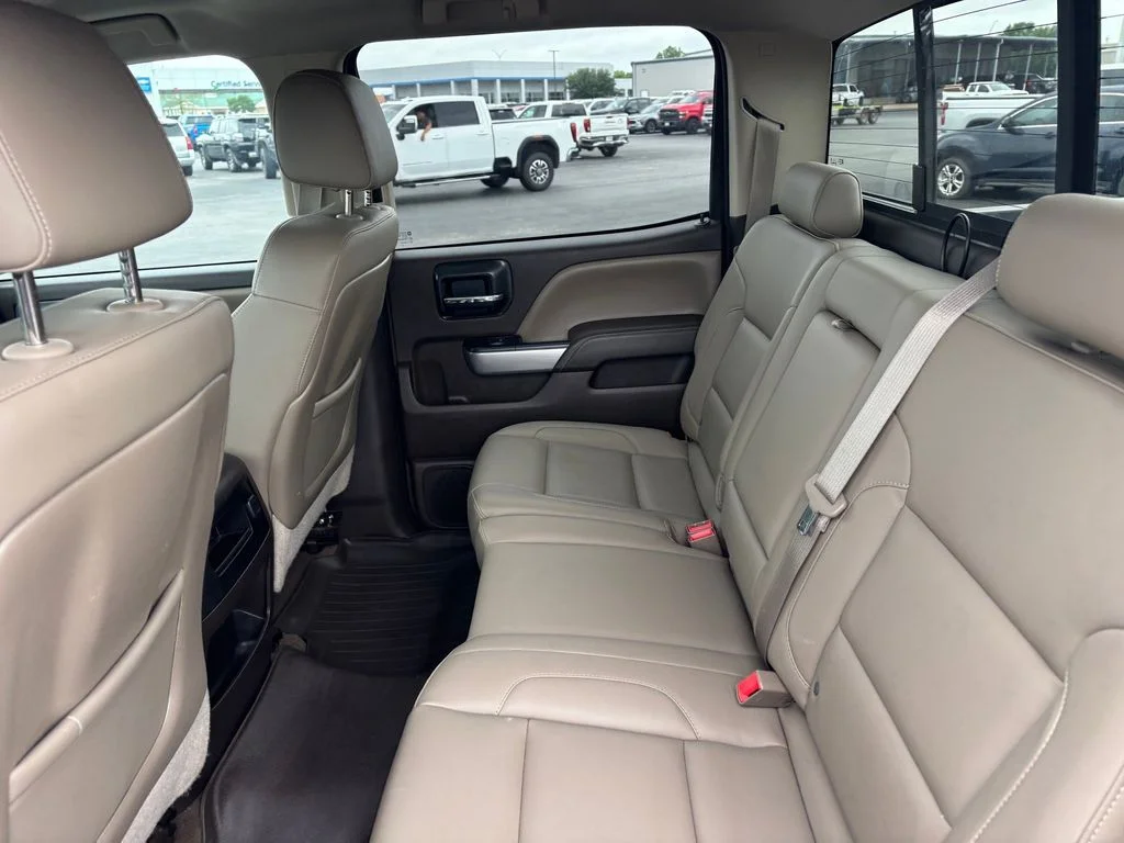 Used 2015 White Chevrolet LTZ image 28
