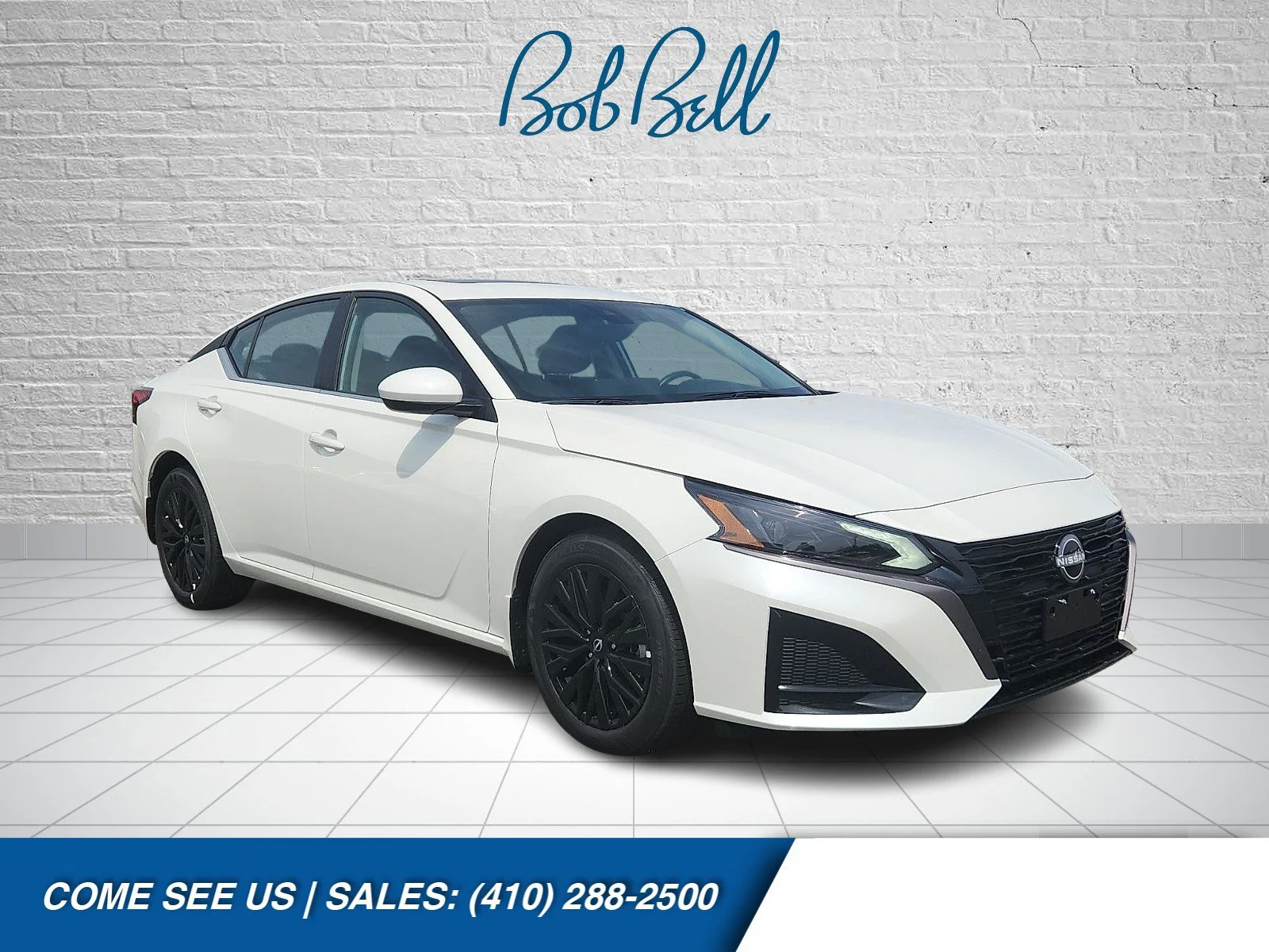 New 2026 White Nissan 2.5 SV image 1