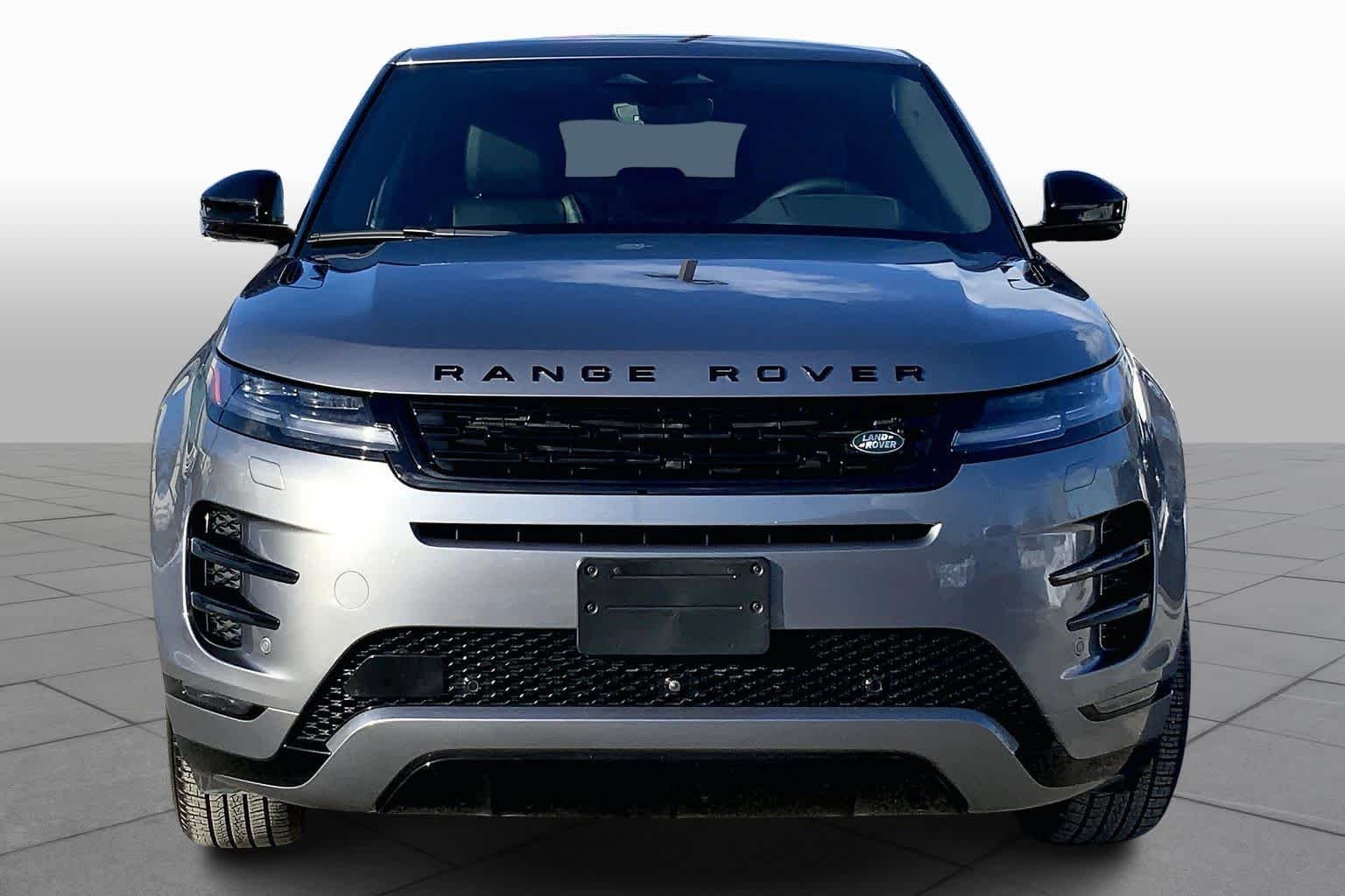 Used 2026 Eiger Grey Metallic Land Rover Dynamic SE image 6