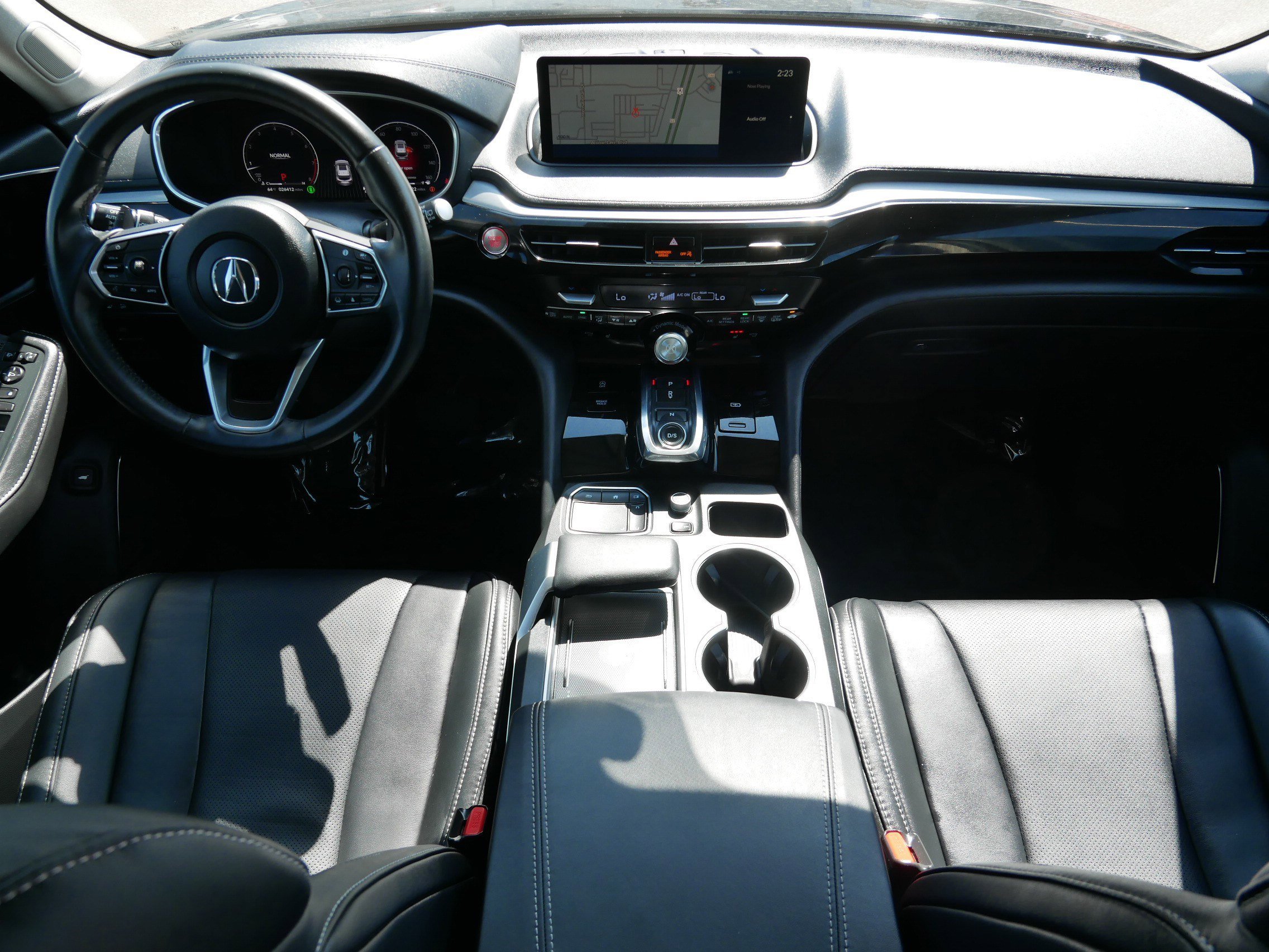 Used 2024 Majestic Black Pearl Acura w/Technology Package image 10