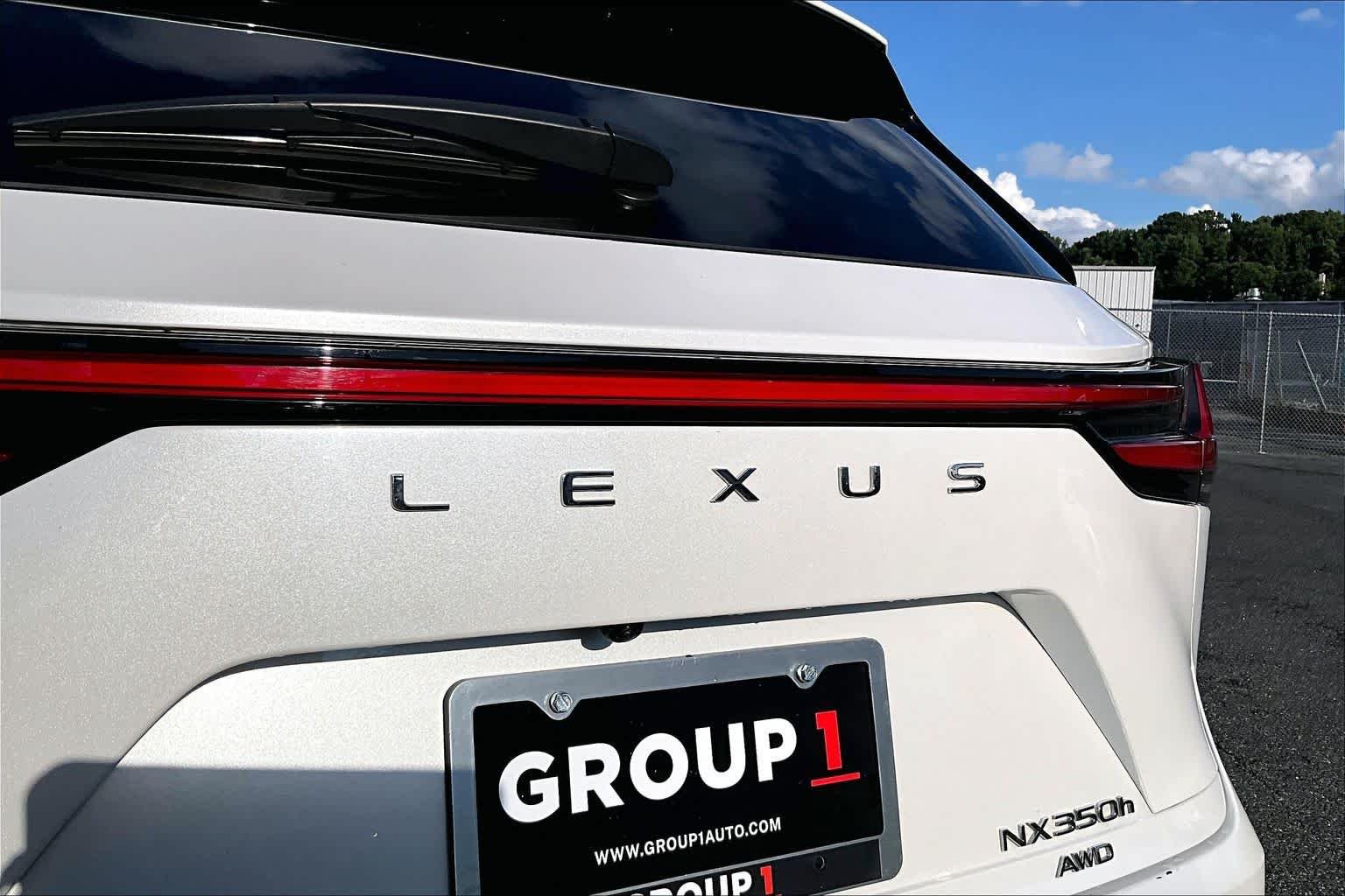 Used 2023 Eminent White Pearl Lexus  image 31