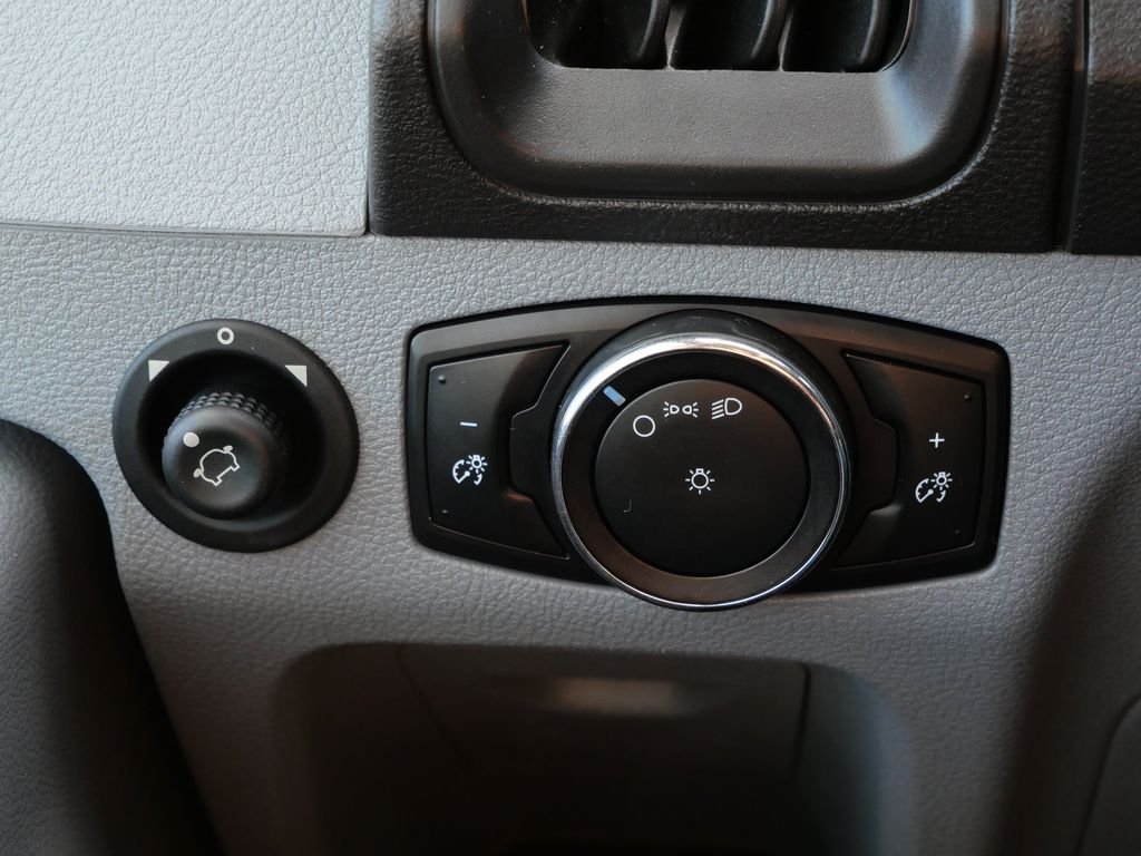Used 2015 White Ford Base image 24