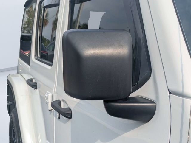 Used 2021 White Jeep Unlimited Rubicon 4xe image 10