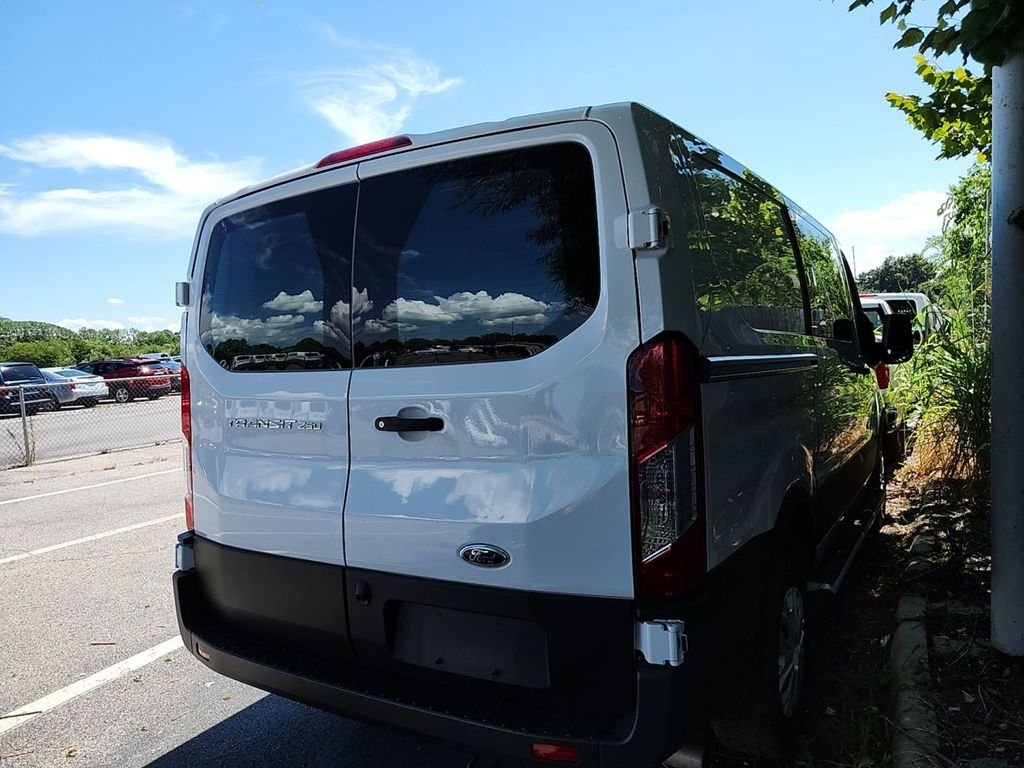1FTBR1Y83SKB05170