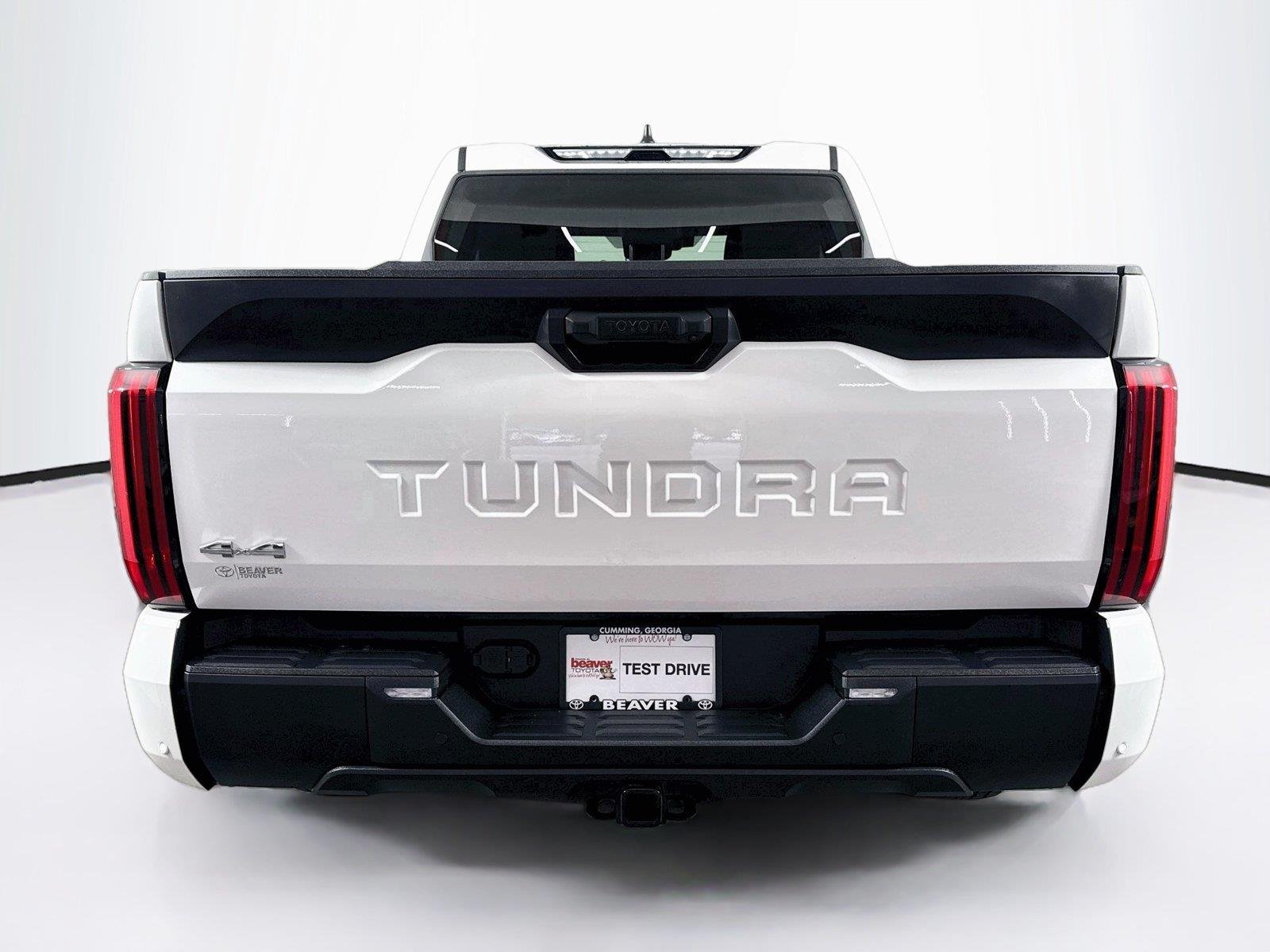 Used 2024 Ice Cap Toyota SR5 image 11