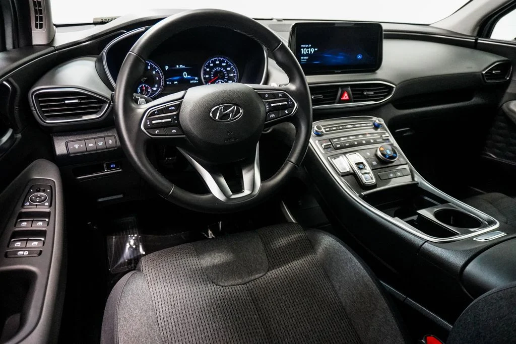 Used 2023 Silver Hyundai SEL image 13