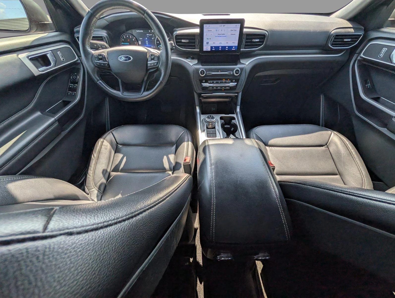 Used 2020 Iconic Silver Ford XLT image 28
