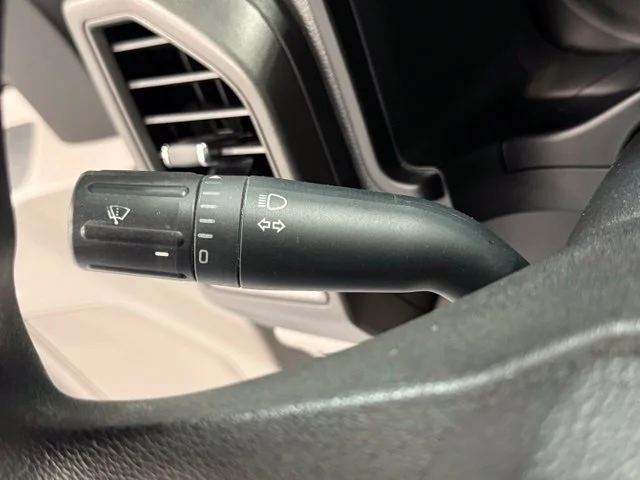 Used 2017 White Ford XL image 16