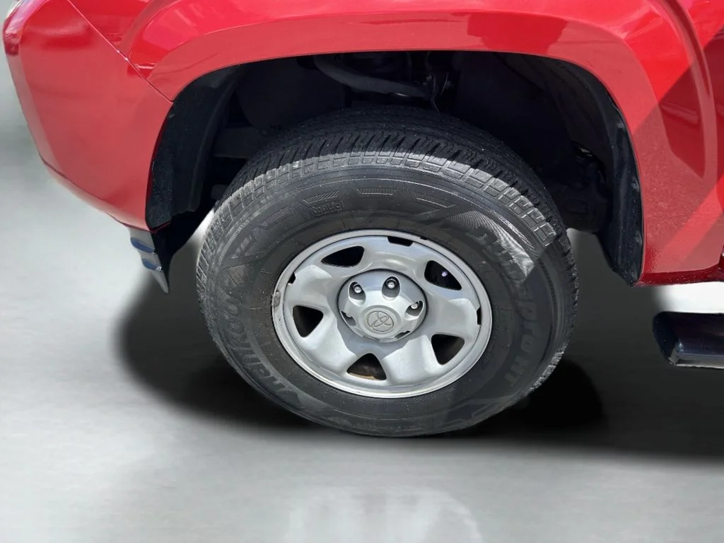 Used 2020 Red Toyota SR image 34