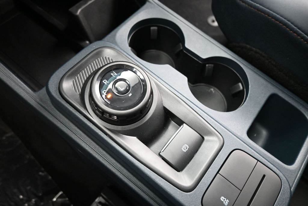 New 2026 Oxford White Ford Lariat image 18