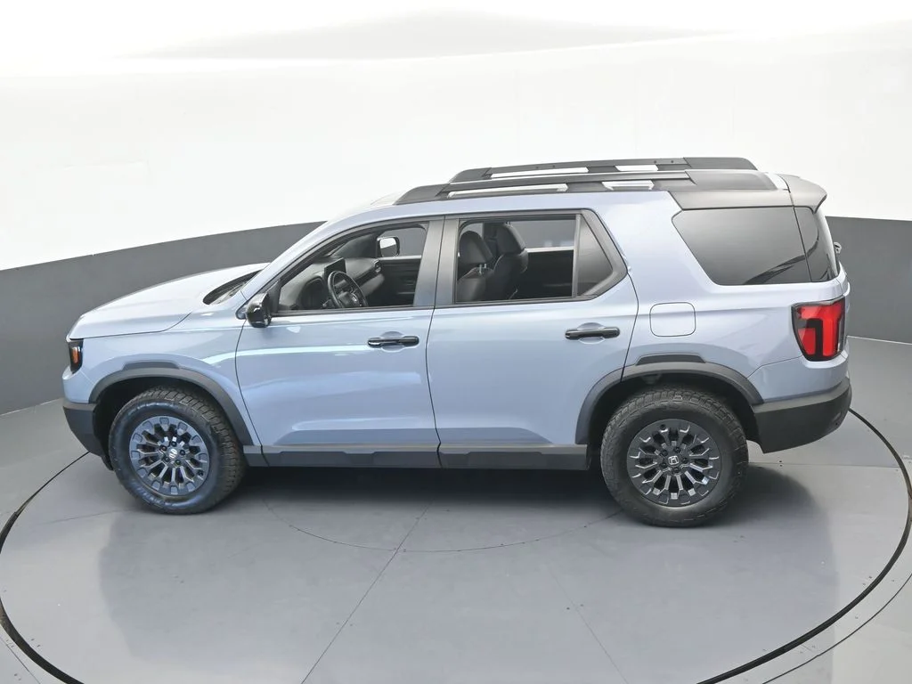Used 2026 Sonic Gray Pearl Honda TrailSport image 50