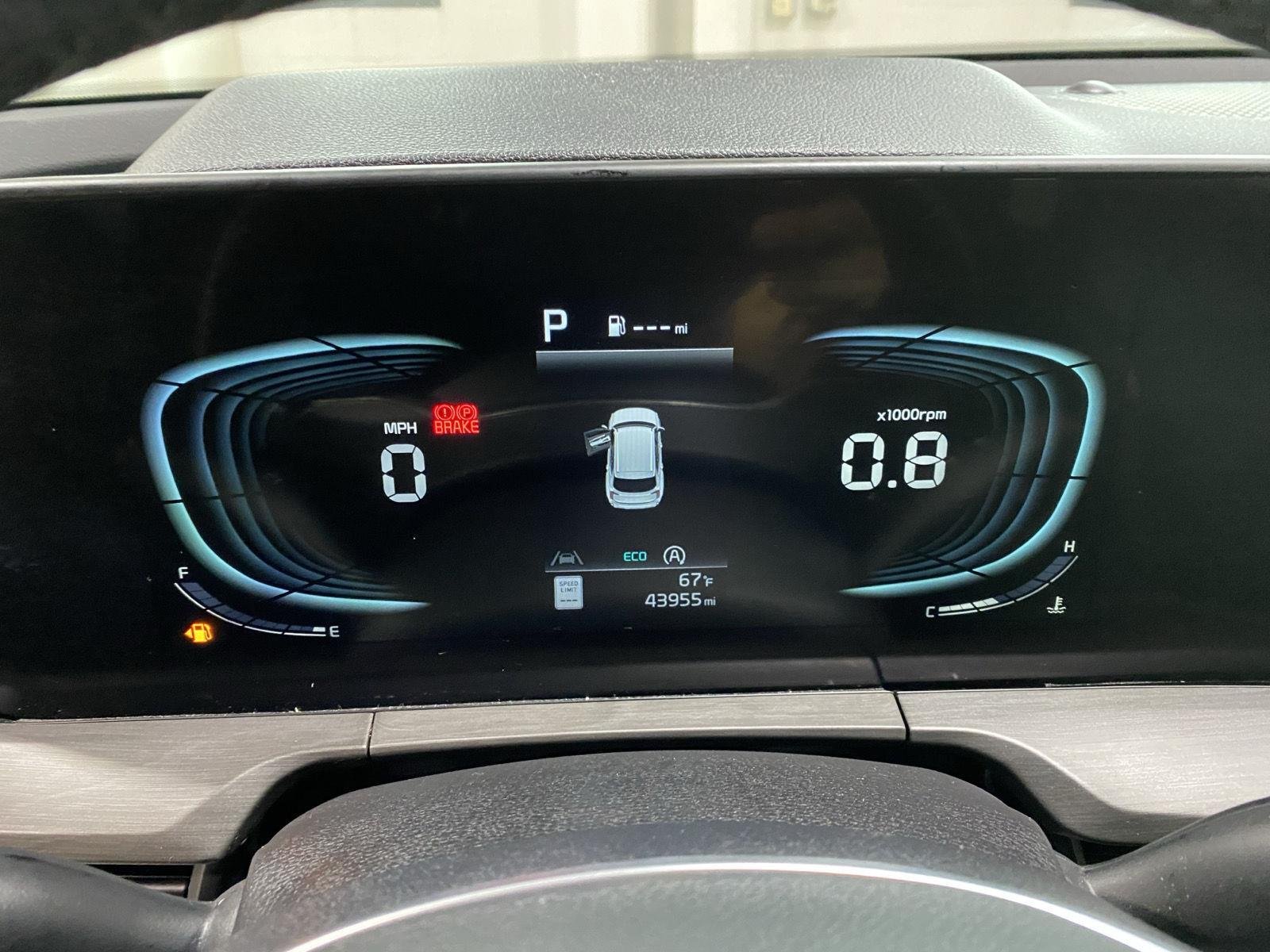 Used 2023 Wolf Gray Kia EX X-Line image 26
