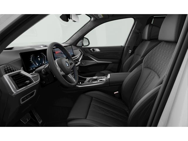 New 2027 Alpine White BMW M60i image 6