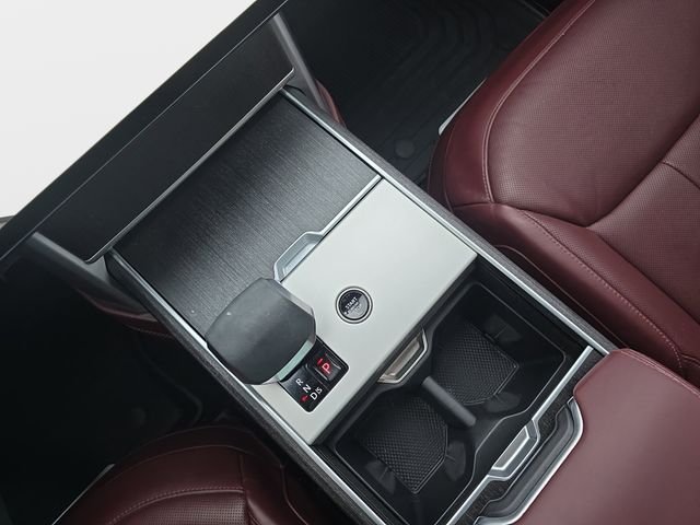 Certified Used 2024 Green Land Rover Autobiography image 28