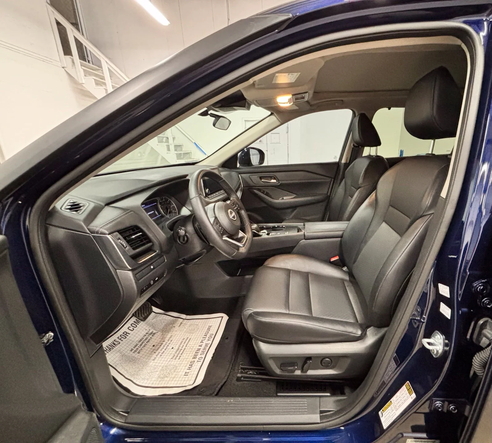 Used 2024 Blue Nissan SV image 22