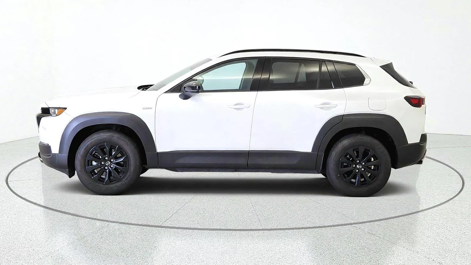 Used 2025 Wind Chill Pearl Mazda Premium Package image 5