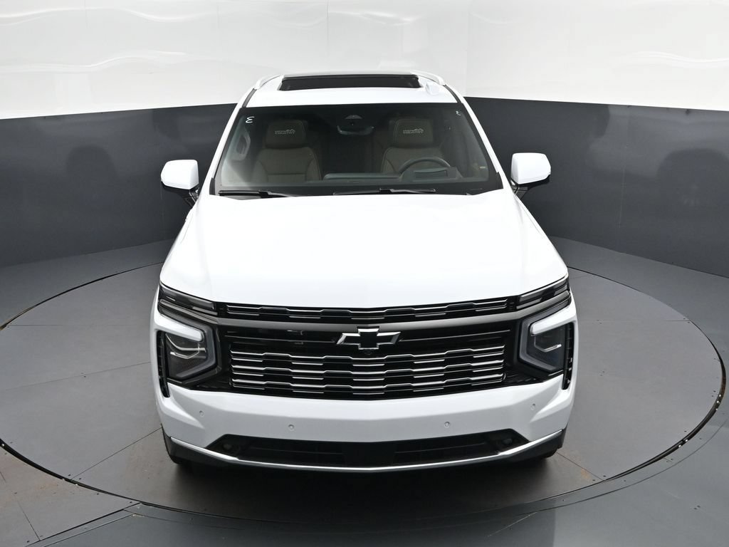 New 2026 Polar White Tricoat Chevrolet High Country image 38