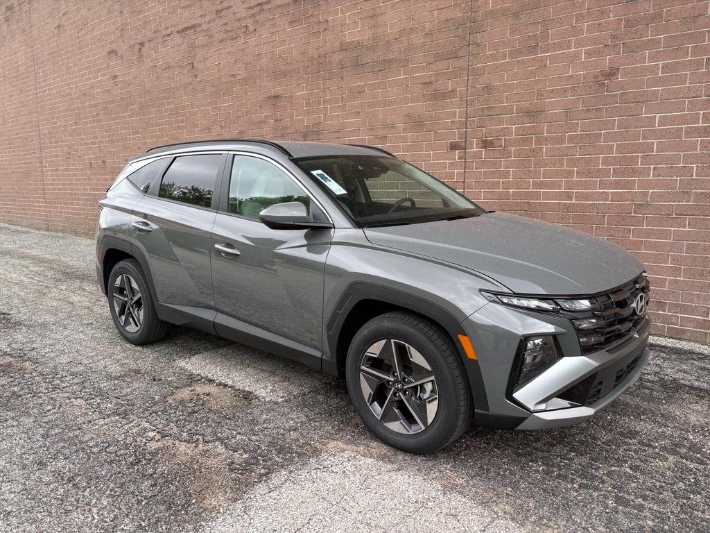 New 2026 Hampton Gray Hyundai SEL FWD image 7