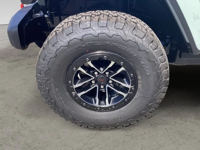 New 2026 Earl Clearcoat Jeep 4-DOOR RUBICON image 15